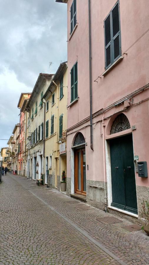 Il Fortino - The Refuge Sarzana Esterno foto